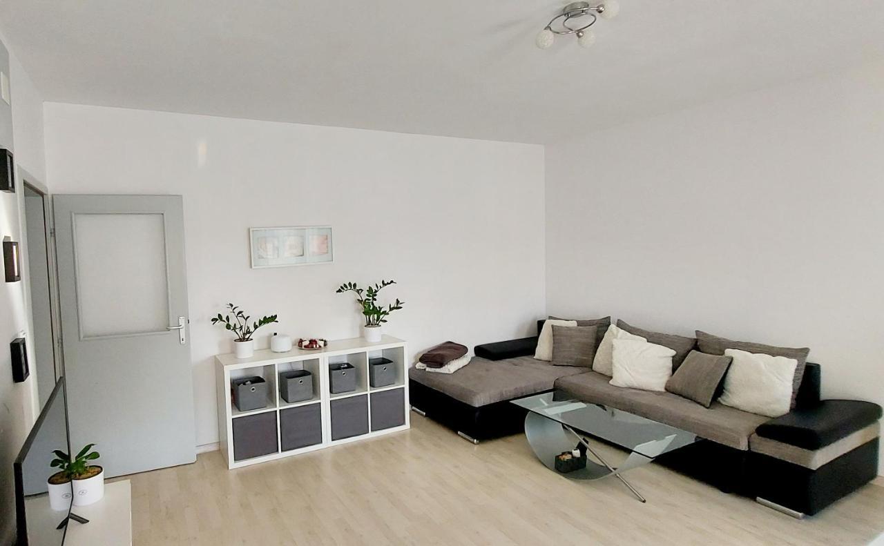 Apartman Near Fazana-500 From The Sea المظهر الخارجي الصورة